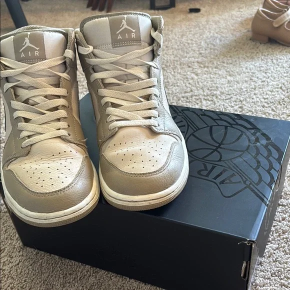 Jordan | Shoes | Jordan Athletic Shoes In Tan And Cream  display picture 3